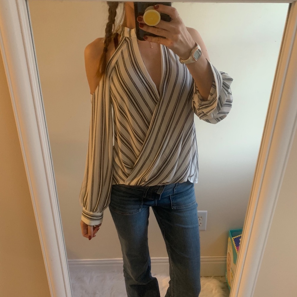 Lush Blouse Cold Shoulder